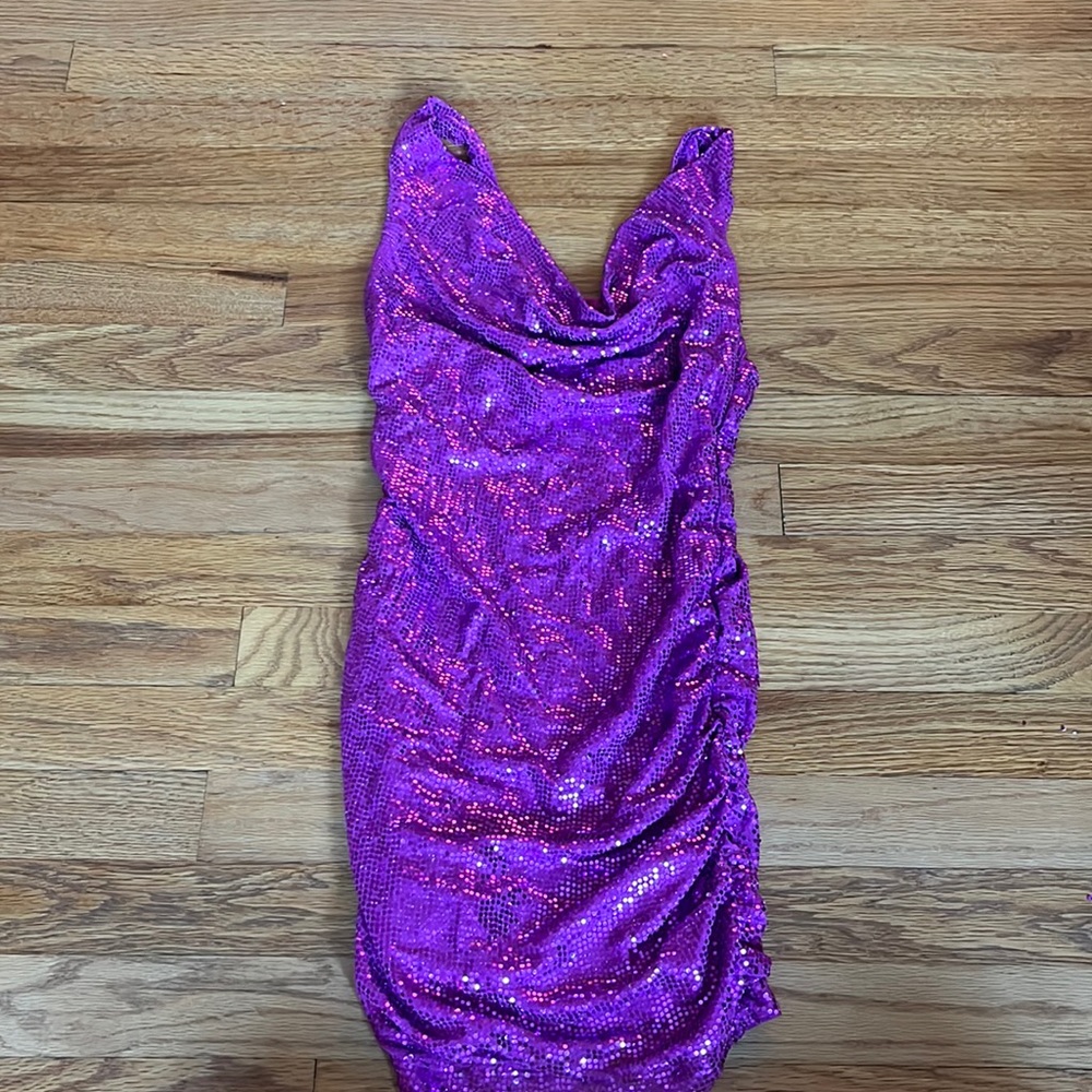 Urban outfitters purpley pink sequin, cowl neck, short dress. Cinched sides. XS